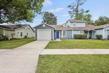 2533 White Horse RD E Jacksonville, FL 32246