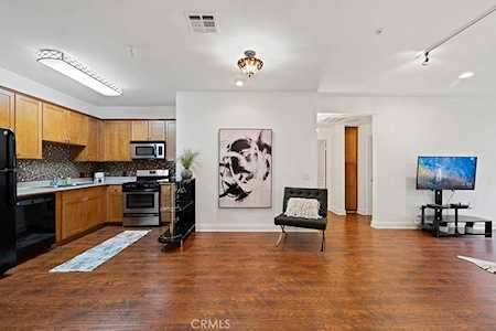 6938 Laurel Canyon Blvd #204 North Hollywood, CA 91605