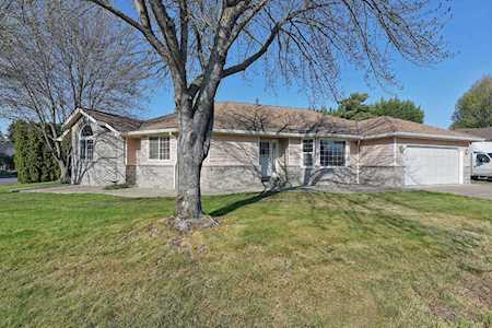 704 Vincent Ave Central Point, OR 97502