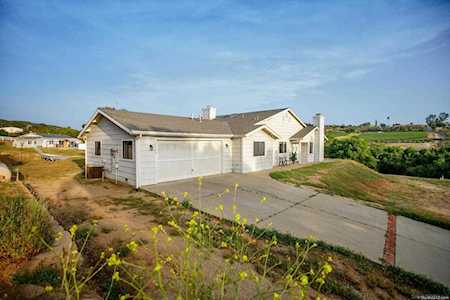 30649 Gaetano Altieri Dr Valley Center, CA 92082