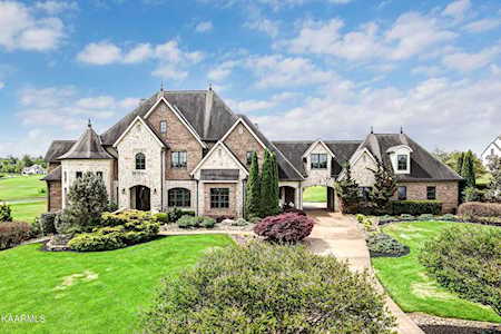 203 Lake Forest Way Louisville, TN 37777