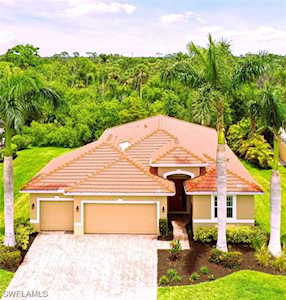 3201 Banyon Hollow Loop North Fort Myers, FL 33903