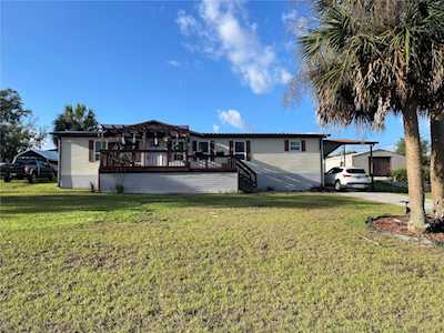 5246 W Shaker PLACE Lecanto, FL 34461