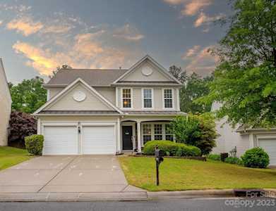 4421 Huntingdon Dr Indian Land, SC 29707