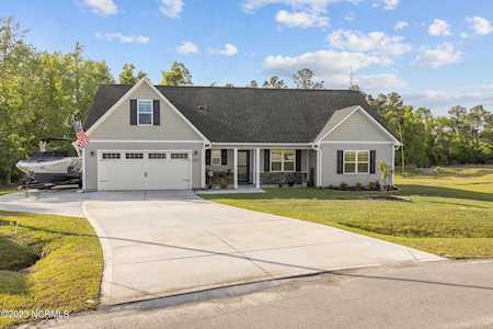 217 Purple Martin Drive Hubert, NC 28539