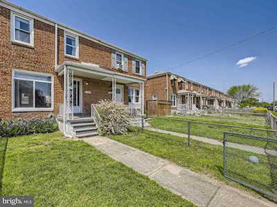 7924 Saint Bridget Ln Dundalk, MD 21222