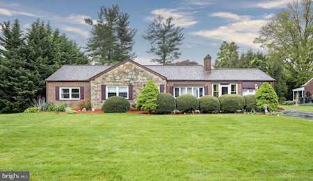 210 Sterling Ave New Castle, DE 19720