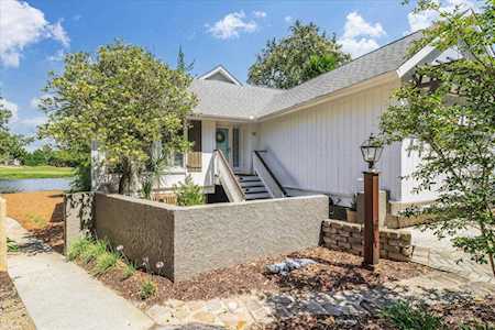 14 Lake Village Ln Isle of Palms, SC 29451
