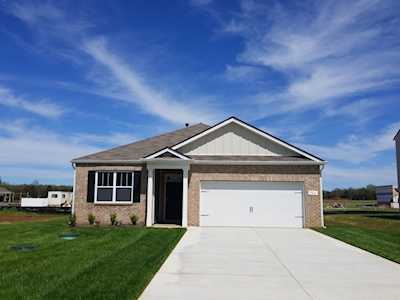 101 Stammer Farms Blvd Chapel Hill, TN 37034