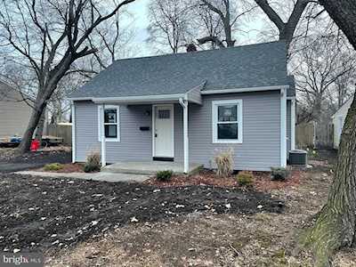 455 Fairway Carneys Point, NJ 08069