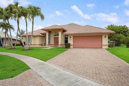 7077 Thunder Bay Drive Lake Worth, FL 33467