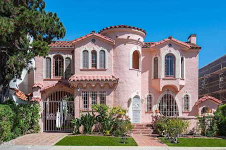 1042 1044 S Mansfield Ave Los Angeles, CA 90019