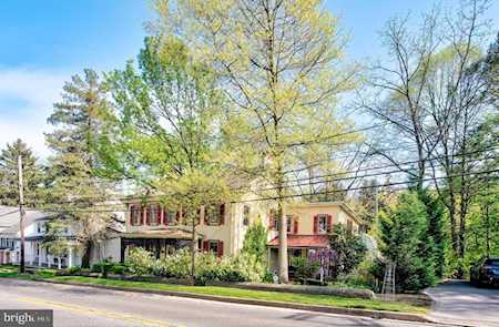 1900 Valley Forge Rd Valley Forge, PA 19481