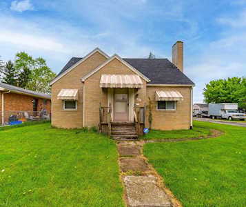 1887 S Champion Avenue Columbus, OH 43207