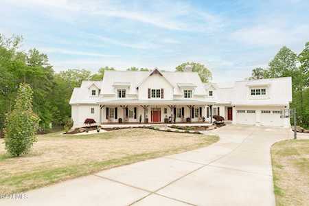 613 Dixon Rd Lenoir City, TN 37772