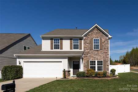 10930 Kingsview Dr Davidson, NC 28036