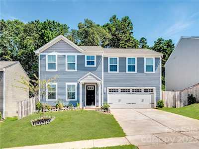 1190 Tangle Ridge Dr SE Concord, NC 28025