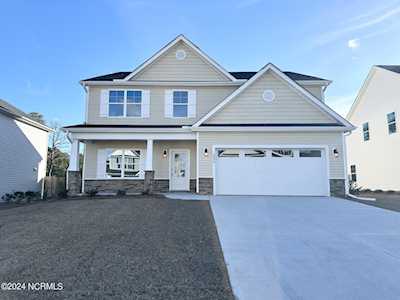2606 Longleaf Pine Circle Leland, NC 28451