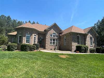 4562 Kildare Ct Denver, NC 28037