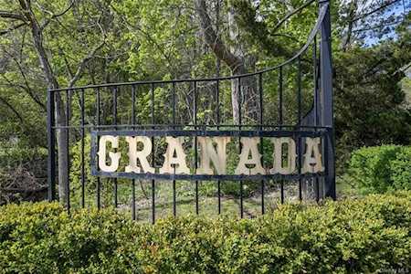 18 Granada Crescent #9 White Plains, NY 10603
