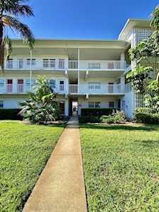 5150 10th Ave N #106 St. Petersburg, FL 33710