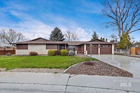 3920 N Kilarney Drive Boise, ID 83704