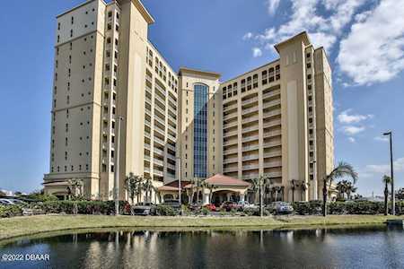 2801 Ridgewood Avenue #517 South Daytona, FL 32119