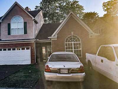 1171 Brady Hollow Ln Memphis, TN 38016