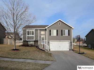 11722 Willow Park Dr Gretna, NE 68028