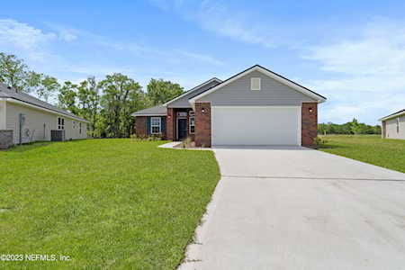 8611 Helmsley BLVD Jacksonville, FL 32219
