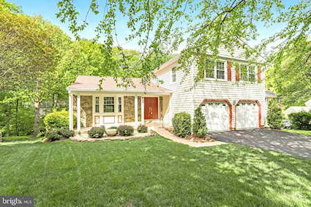 9111 Octavia Ct Springfield, VA 22153