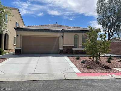 9896 Chief Sky St Las Vegas, NV 89178
