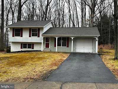 237 Oakley Dr State College, PA 16803