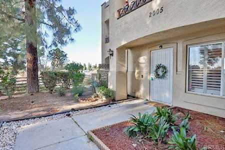 2005 Lakeridge Circle #102 Chula Vista, CA 91913