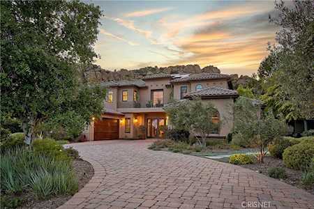 11739 Cochise Place Chatsworth, CA 91311