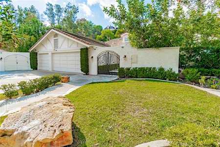 25901 Rich Springs Circle Laguna Hills, CA 92653