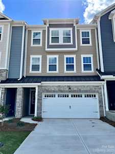 215 Grove Gate Ln E Indian Trail, NC 28079