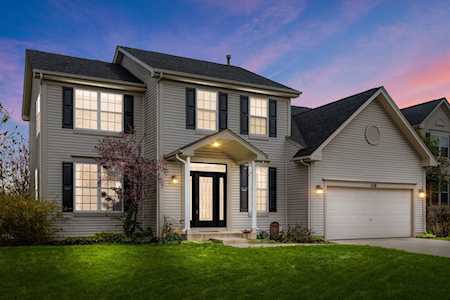 158 Monet Place St. Charles, IL 60175