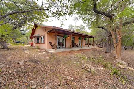1366 River Bend DR Blanco, TX 78606