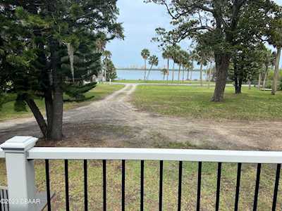 5080 Riverside Drive Port Orange, FL 32127