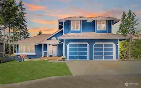 31 E Michelle Ct Union, WA 98592