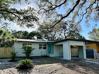 4627 4th St S St. Petersburg, FL 33705