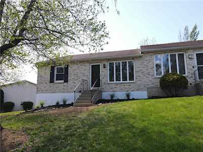 3832 Timothy Ln Bethlehem, PA 18020
