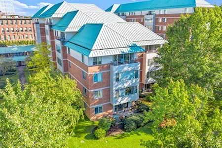 183 Oak St #G6 Newton, MA 02464