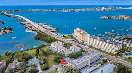 55 Harbor View Ln #308 Belleair Bluffs, FL 33770