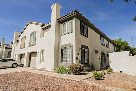 205 Oro Canyon St Henderson, NV 89074
