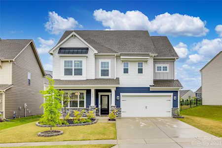 1656 Corwin Bend Rd Tega Cay, SC 29708
