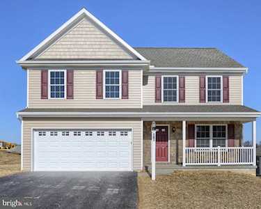 403 Darlington Ct New Providence, PA 17560