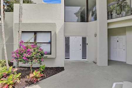 6418 La Costa Dr #101 Boca Raton, FL 33433