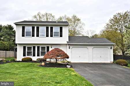 1828 Hawthorne Circle Jamison, PA 18929